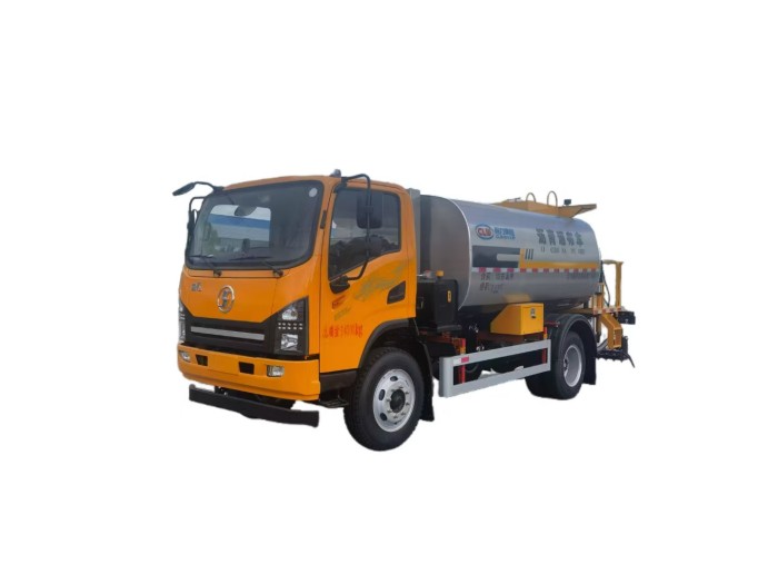 Caminhão distribuidor de asfalto Shacman 8cbm